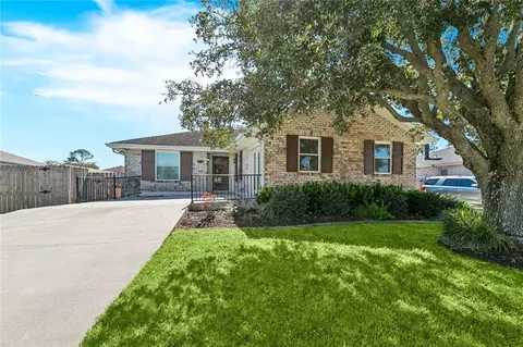 413 Pellerin Dr, Kenner, LA 70065 photo 1