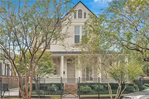 3914 Prytania St, New Orleans, LA 70115