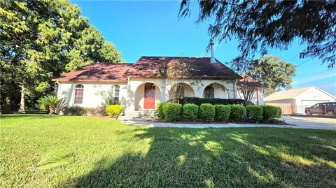 1204 Epsilon St, Belle Chasse, LA 70037