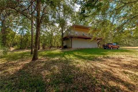 21099 P Griffin Rd, Kentwood, LA 70444