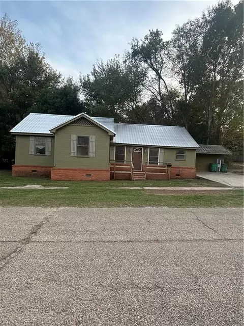 601 D Ave, Bogalusa, LA 70427