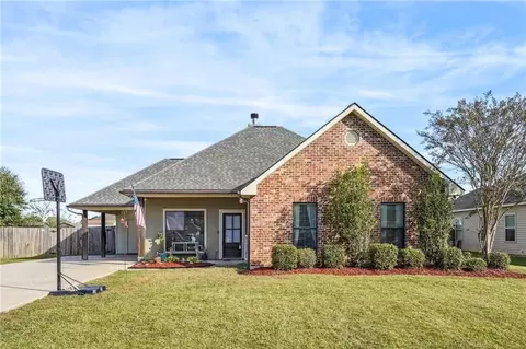 18171 Grey Wolf Trl, Loranger, LA 70446 photo 1