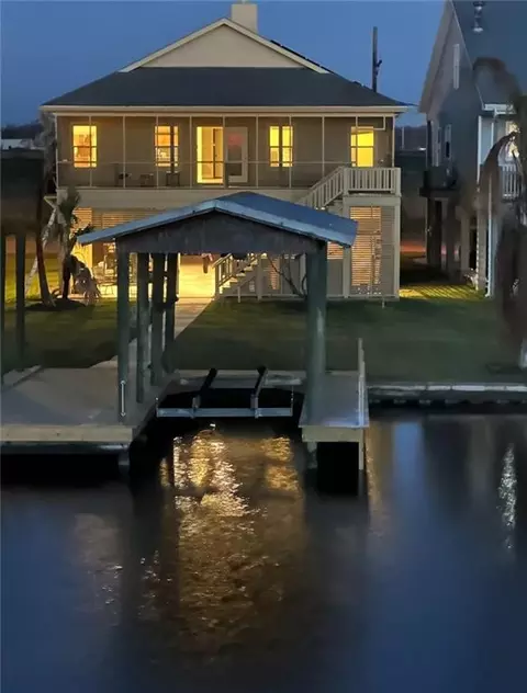 336 Myrtle Grove Rd, Port Sulphur, LA 70083