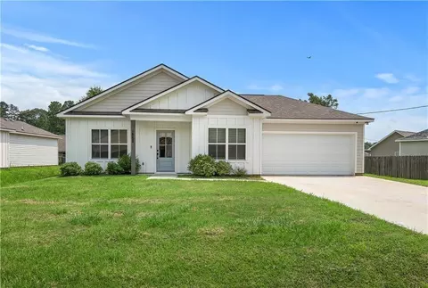 16205 Chandler Pl, Hammond, LA 70401