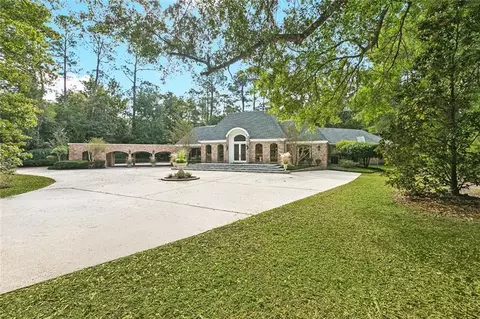 408 Christian Ln, Slidell, LA 70458