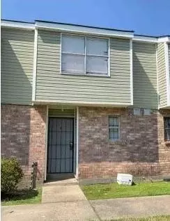 10701 Roger Dr #B, New Orleans, LA 70126