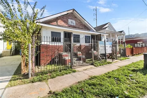 3805-07 Ulloa St, New Orleans, LA 70119