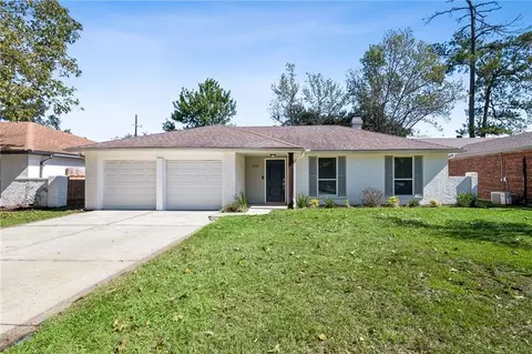 635 Ridgewood Loop, Mandeville, LA 70471