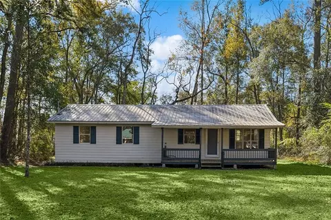 19952 Georgia St, Livingston, LA 70754