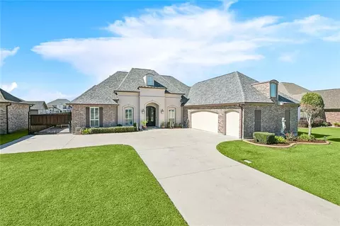 132 Lake Catherine Dr, Luling, LA 70070 photo 1