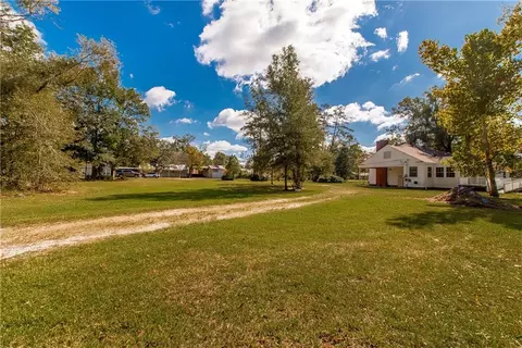 Exterior - 800 S Range Rd, Hammond, LA 70403 photo 11 of 15