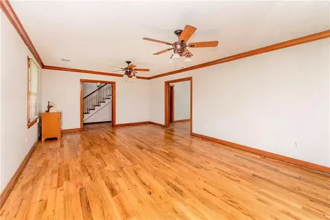 Living - 800 S Range Rd, Hammond, LA 70403 photo 4 of 8