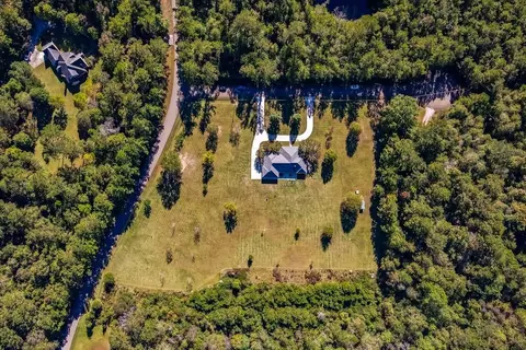 102 Secretariat Ct, Bush, LA 70431