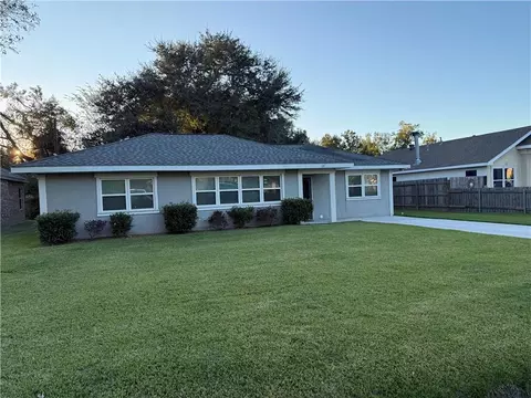119 E 26th St, Reserve, LA 70084 photo 3