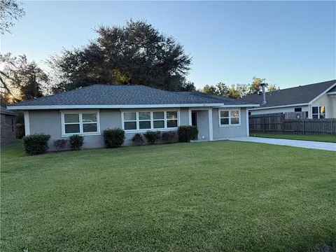 119 E 26th St, Reserve, LA 70084 photo 3