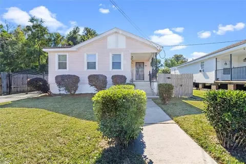 2658 New York St, New Orleans, LA 70122