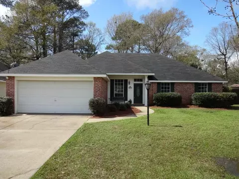 213 Skipper Dr, Mandeville, LA 70471 photo 1