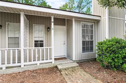 720 Heavens Dr #8, Mandeville, LA 70471