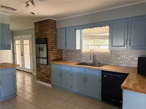 142 Terrio Dr, Reserve, LA 70084