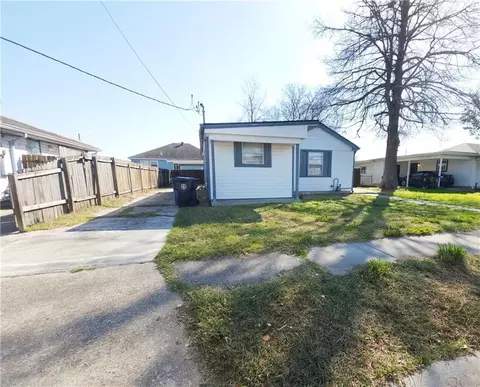 4521 Stemway Dr, New Orleans, LA 70126