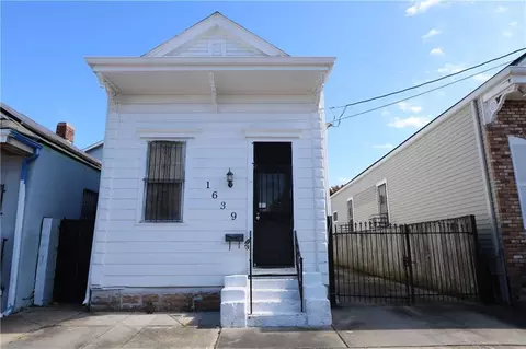 1639 Arts St, New Orleans, LA 70117