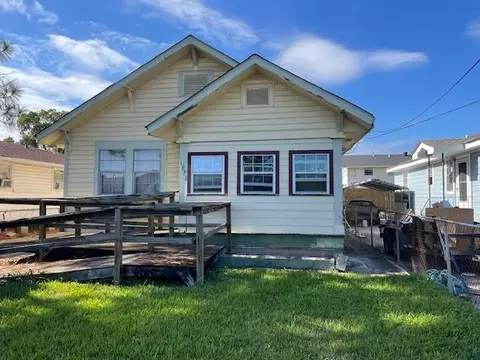 1438 S Meadow St, Metairie, LA 70003