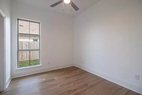 Bedroom - 225 Cove Pointe Dr, Luling, LA 70070 photo 3 of 3