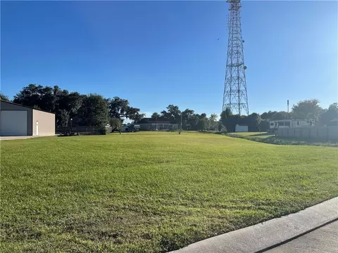 308 Luke Dr, Des Allemands, LA 70030