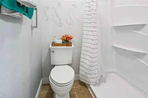 Bath - 309 Sugar Tree Ct, Slidell, LA 70461 photo 2 of 2