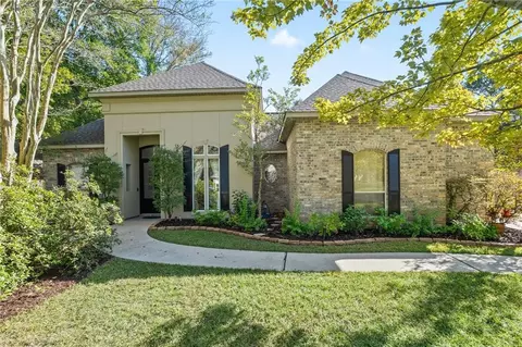 3008 Willow Ln, Madisonville, LA 70447