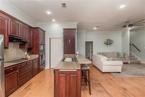 Kitchen - 32870 Rivergate Cir, Springfield, LA 70462 photo 1 of 4