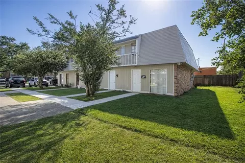 3311 Kabel Dr, New Orleans, LA 70131