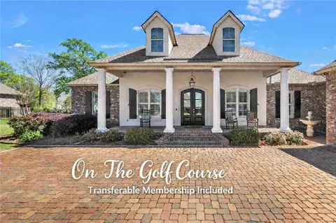 917 Great Southern Dr, Abita Springs, LA 70420