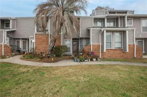 245 Avant Garde Cir #245, Kenner, LA 70065
