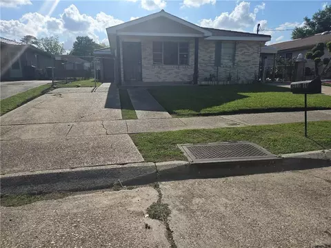 4510 12 Rosemont Pl, New Orleans, LA 70126