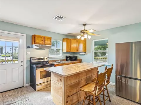 Kitchen - 224 Terry Dr, Slidell, LA 70458 photo 1 of 2