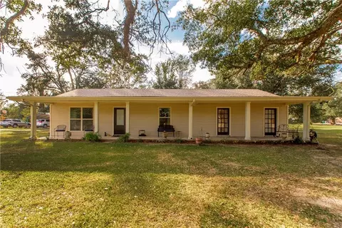 30997 La-22 Hwy, Springfield, LA 70462