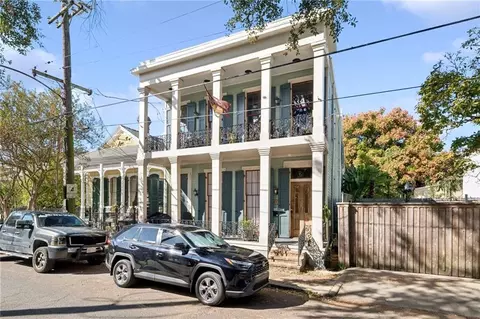 2217 Laurel St #2, New Orleans, LA 70130