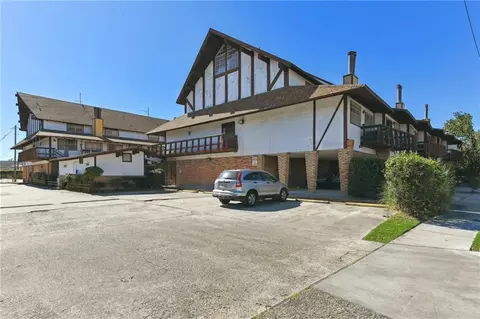 2305 Cleary Ave #209, Metairie, LA 70001