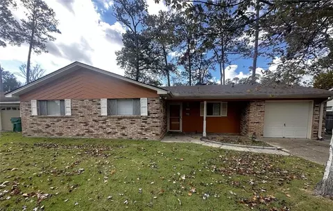 1587 Ridgecrest Dr, Slidell, LA 70458