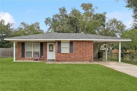 3835 Arrowhead Dr, Slidell, LA 70458