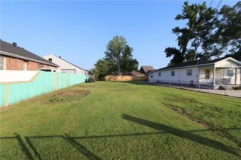 Tullulah Avenue, River Ridge, LA 70123