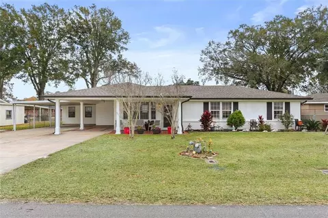 137 River Oaks Dr, Luling, LA 70070