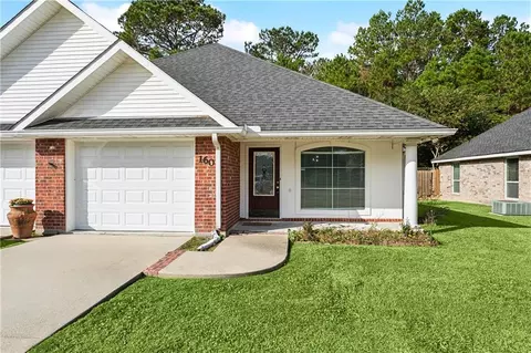 160 S Gate Dr, Ponchatoula, LA 70454