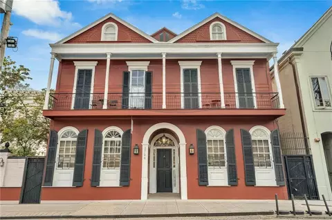 2726 Prytania St #9, New Orleans, LA 70130