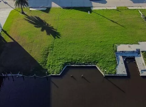 4900 Deborah Ann Dr, Barataria, LA 70036