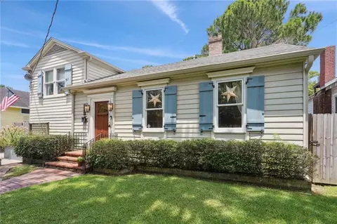 2238 40 Dante St, New Orleans, LA 70118