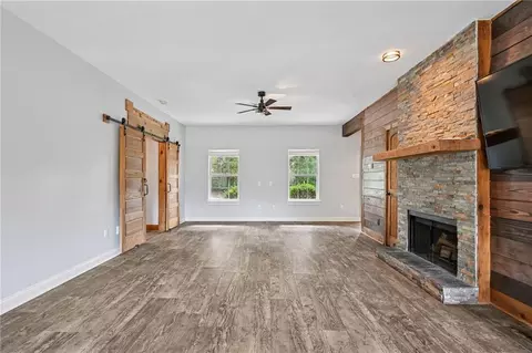 Living - 23375 Lowe Davis Rd, Covington, LA 70435 photo 1 of 3