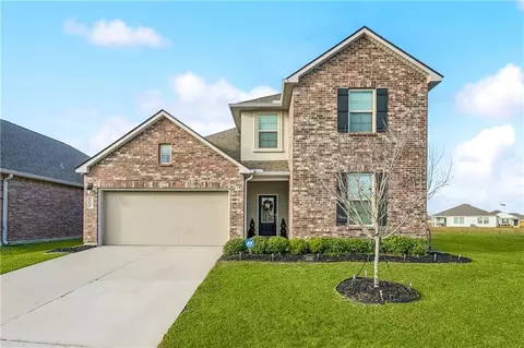7548 1st Lake Dr, Slidell, LA 70461 photo 1