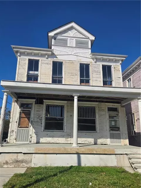 137 S 39 S Scott St, New Orleans, LA 70119